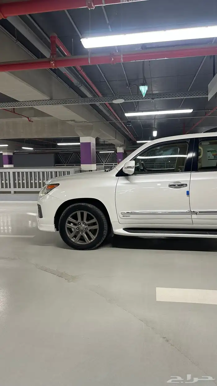 للبيع جيب لكزس فل كامل بريمي 2014 4