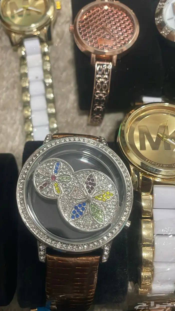 للبيع اساعه الواحده 100ريال ساعات فخمه وماركات فخمه 6