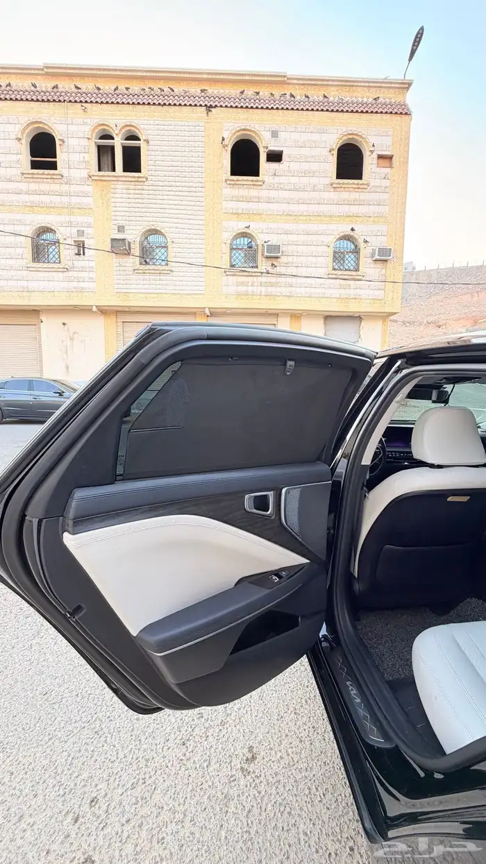 كيا K8 2022 ( بنزين ) فل كامل بنوراما بحالة الوكالة 16