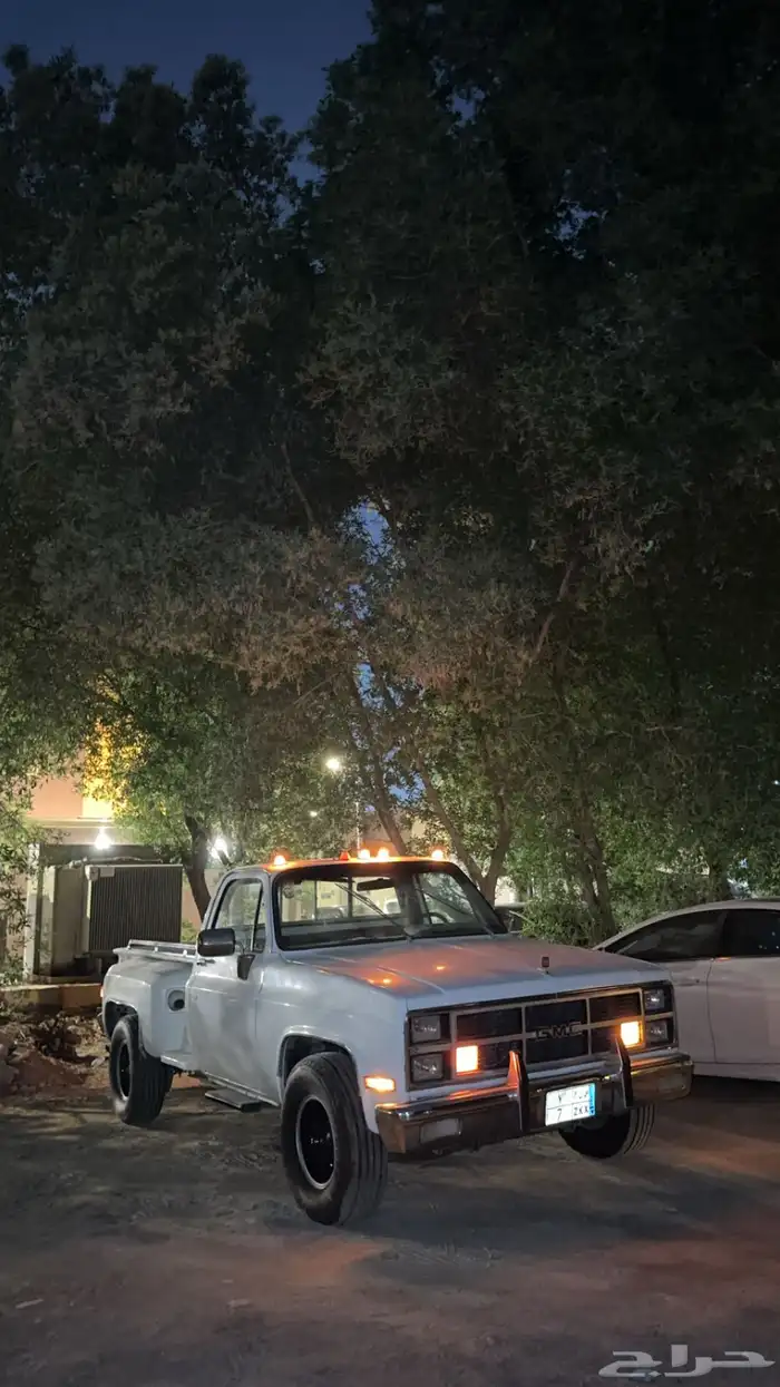 جمس بهبهاني موديل 1982 ( 454 ) 3