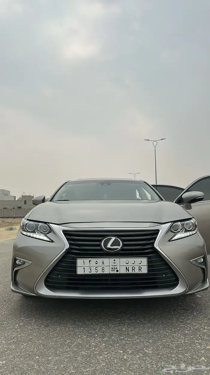 لكزس 2017 ES350 23