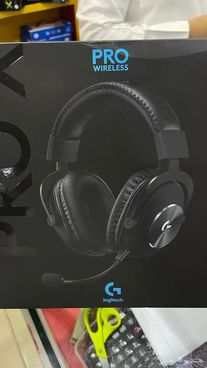 Logitech pro wireless للبيع سماعه 0