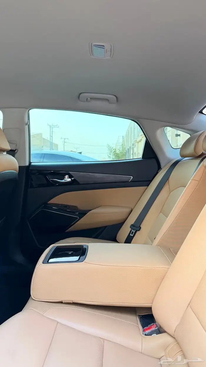 كادينزا 2020 ( بنزين ) نص فل بحالة الوكالة 14