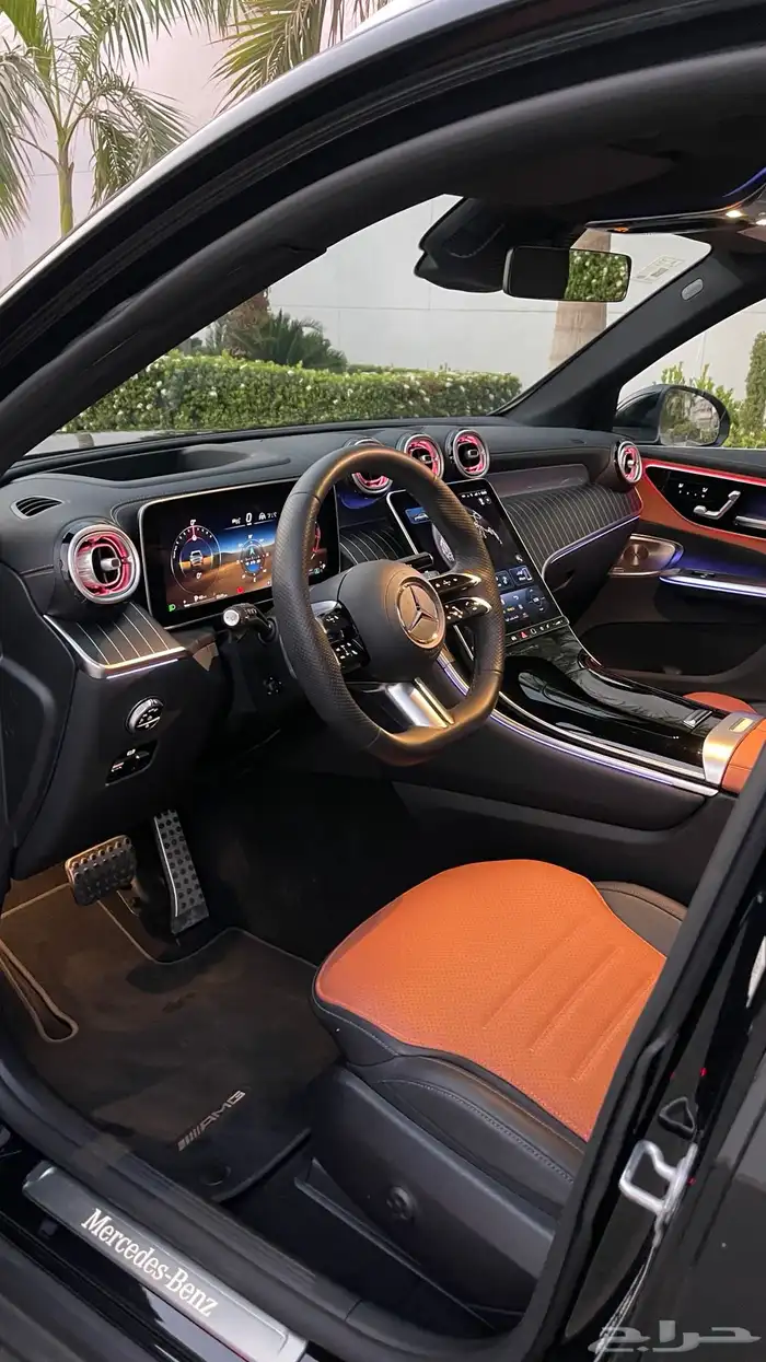 مرسيدس GLC 300 AMG 2023 24