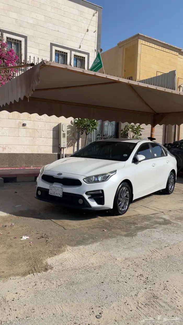 للبيع سيراتو 2019 3