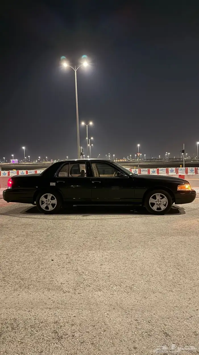 فورد فكتوريا 2006 للبيع 8