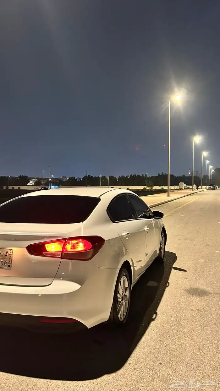 كيا سيراتو 2017 9