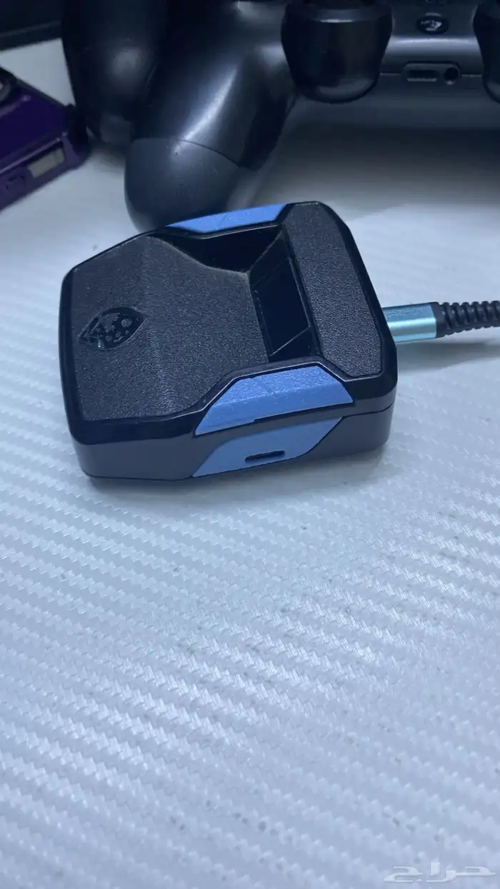 قطعه كرونس زين فيها سكربتين فورت جديده و نظيفه 1