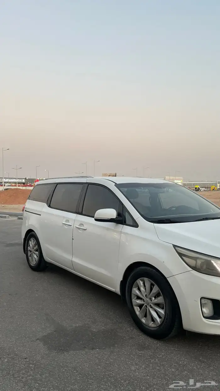 كيا كرنفال 2016 3