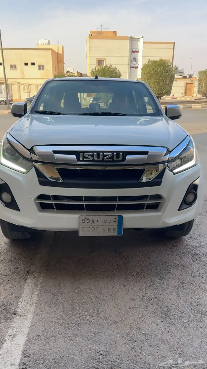 ايسوزو غمارتين 2019 LS 0