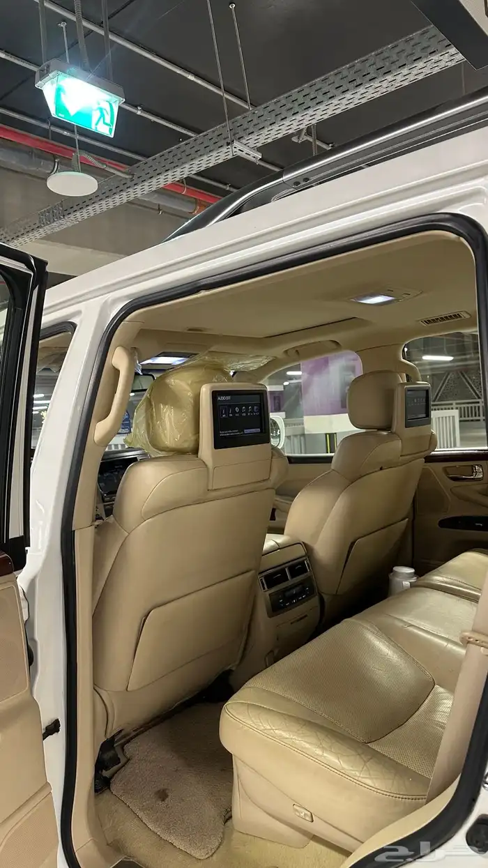 للبيع جيب لكزس فل كامل بريمي 2014 18