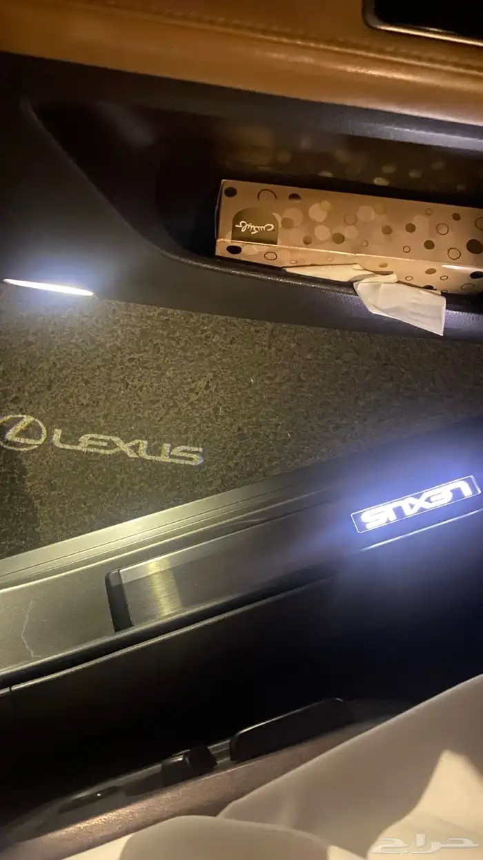 لكزس 2018 ES350 فل كامل 18