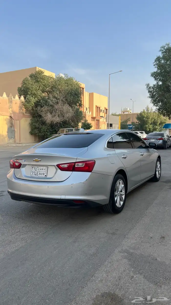 للبيع ماليبو 2021 فضي شيفروليه ستاندر 2