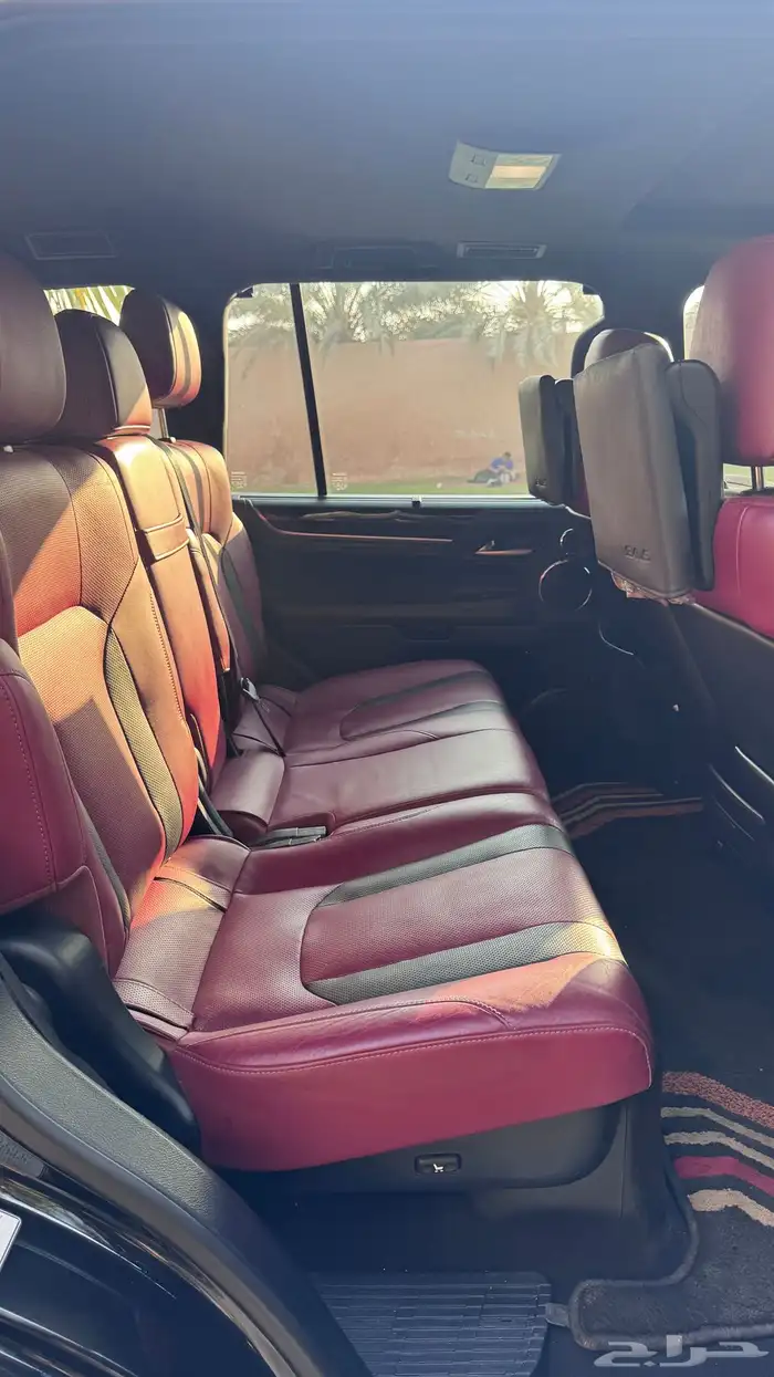 جيب لكزس LX570 2020 7