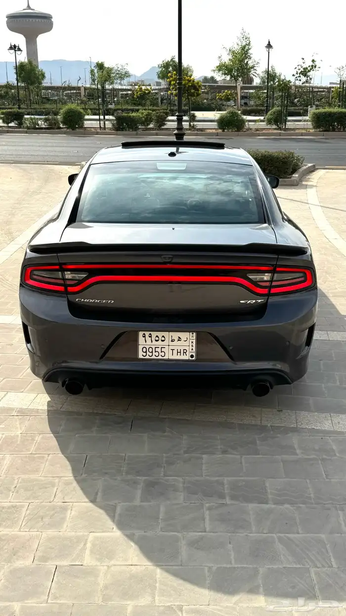 تشارجر SRT مالك أول من الوكاله 11