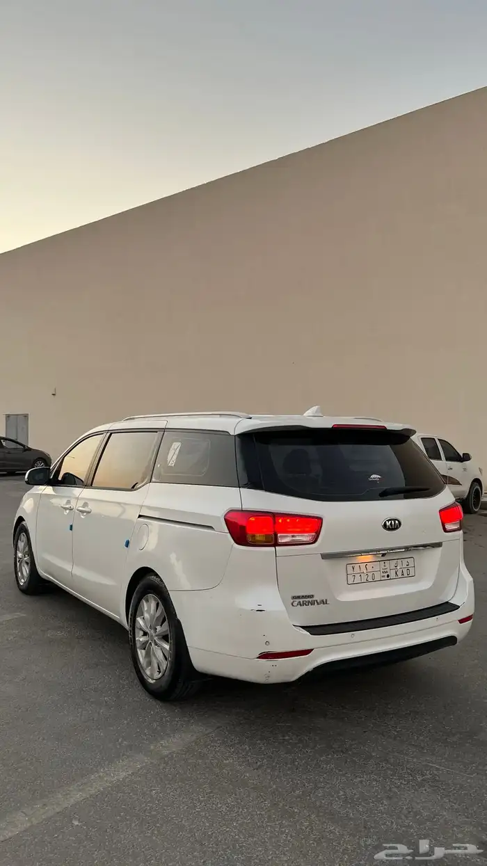 كيا كرنفال 2016 1