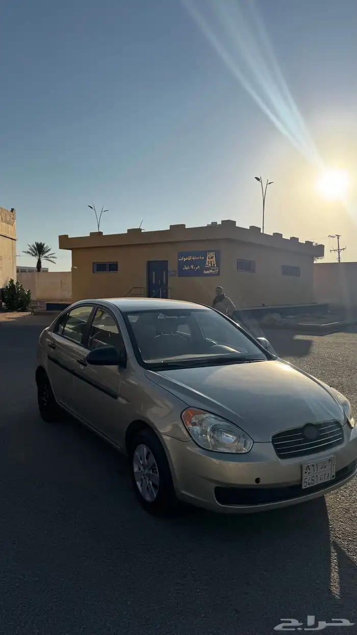 اكسنت 2009 مرشوش علشان البودي مبهت قبل 3