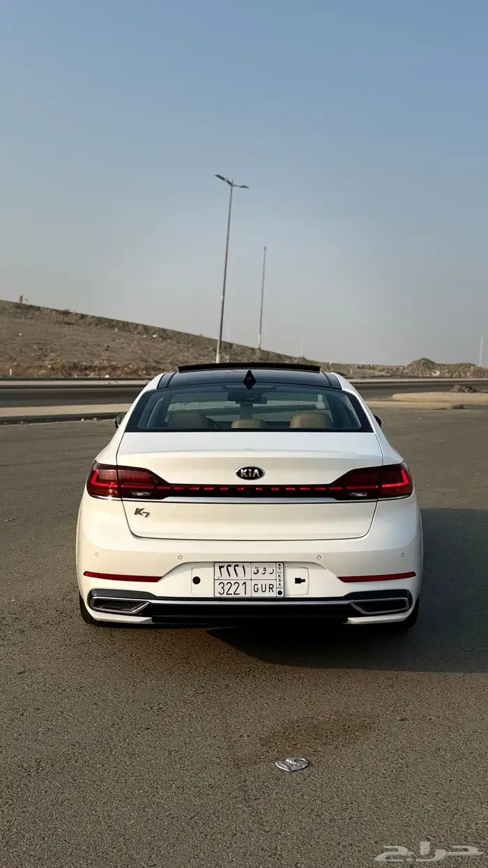 KIA K7 نظيف 3