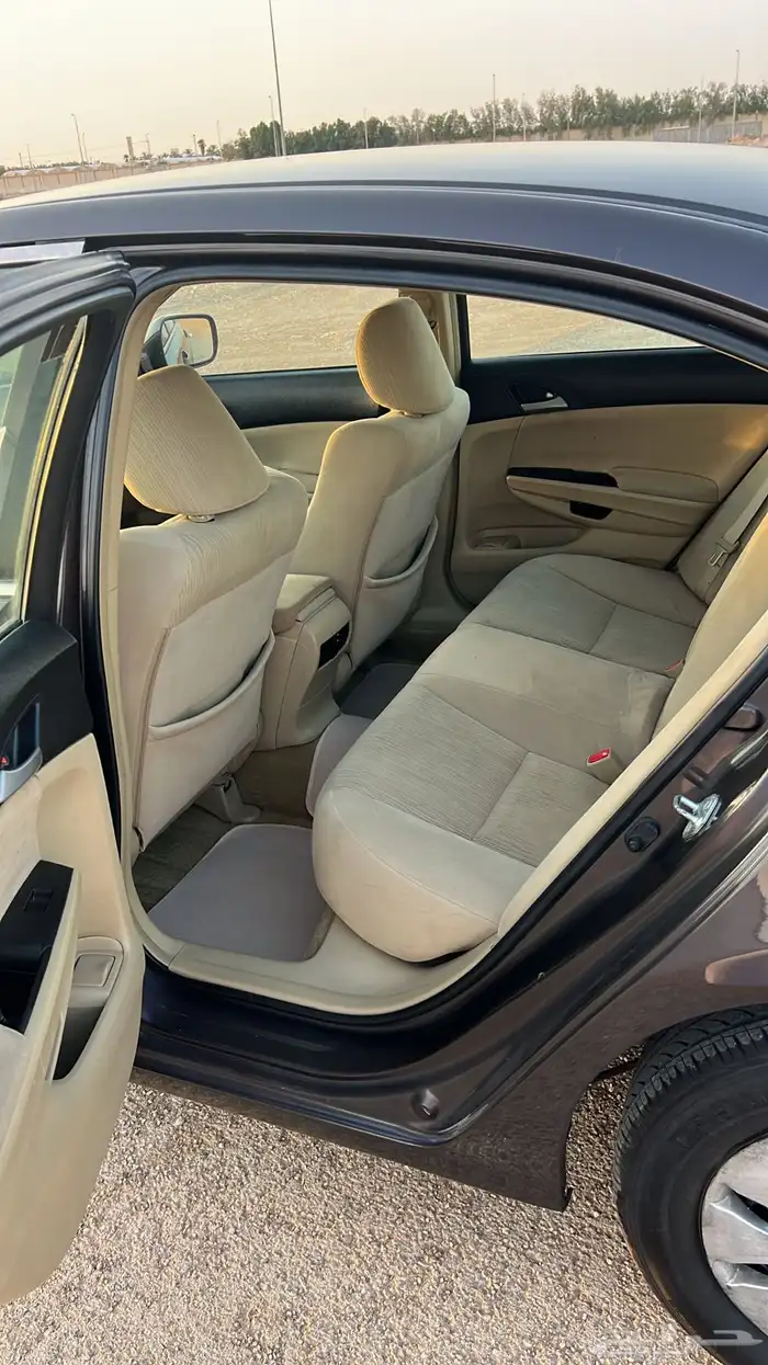 هوندا اكورد 2011 8