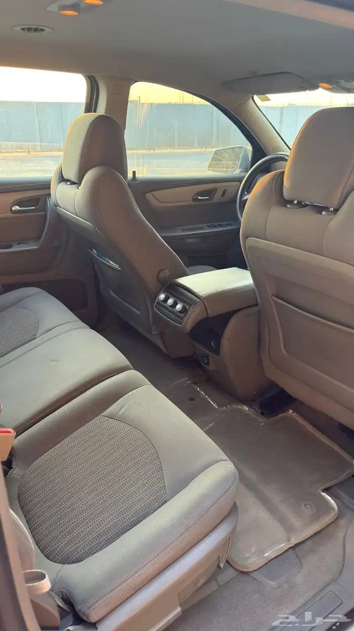 شيفرولية ترافيرس 2017 LT نص فل 4