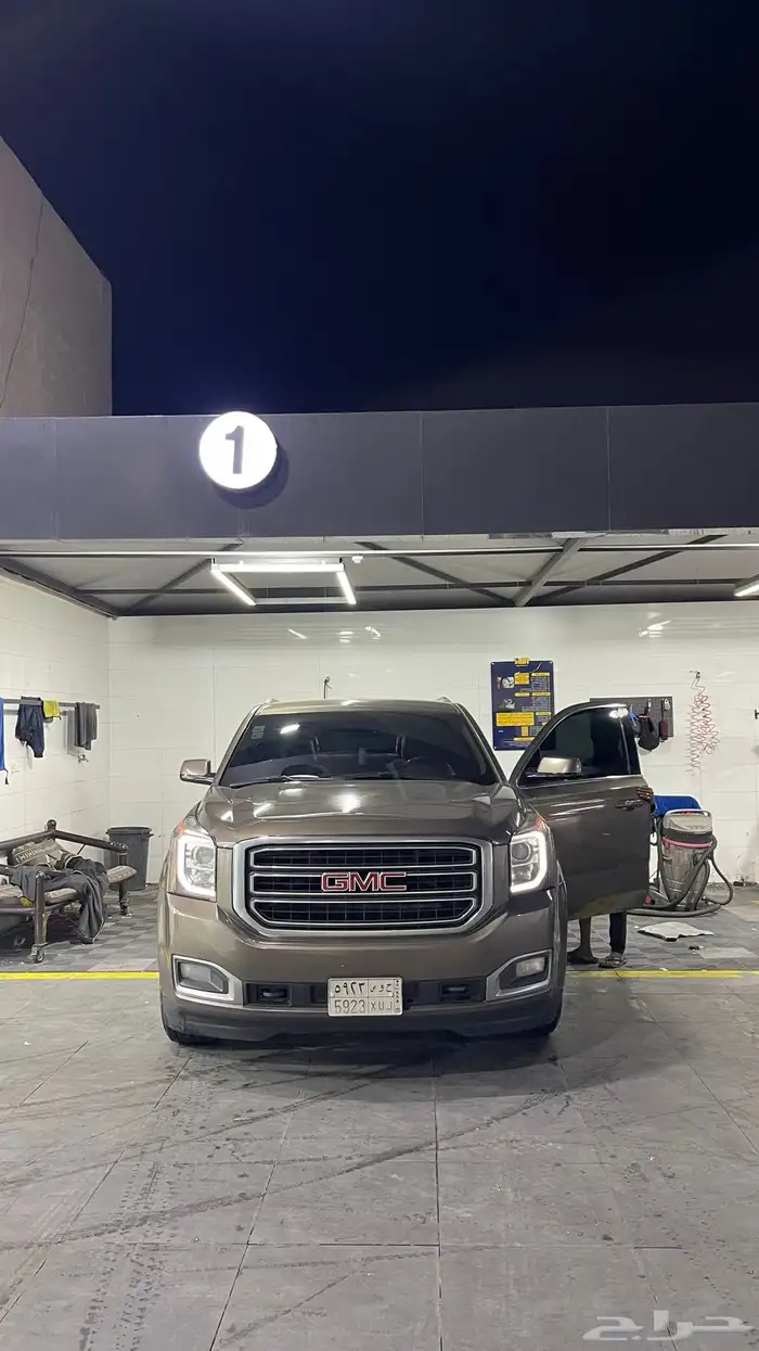 للبيع يوكن2016 8