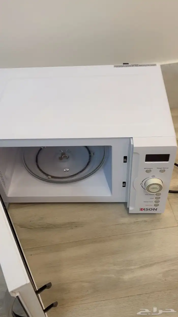 مايكرويف استخدام نظيف جدا 1