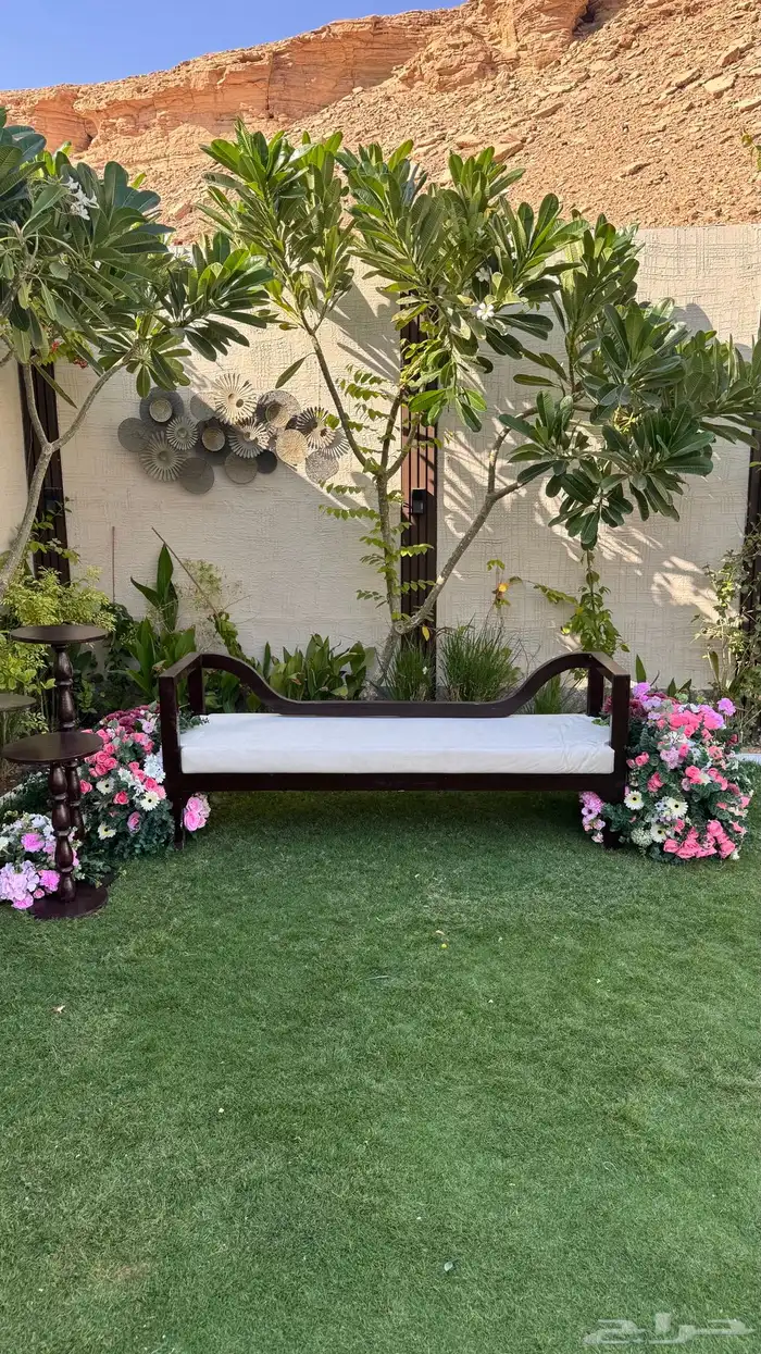 تنسيق حفلات  طاولات طعام  كوشات  مداخل 1