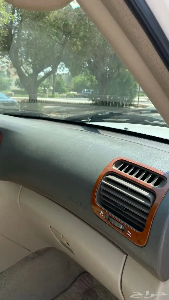 جيب لاندكروزر 12