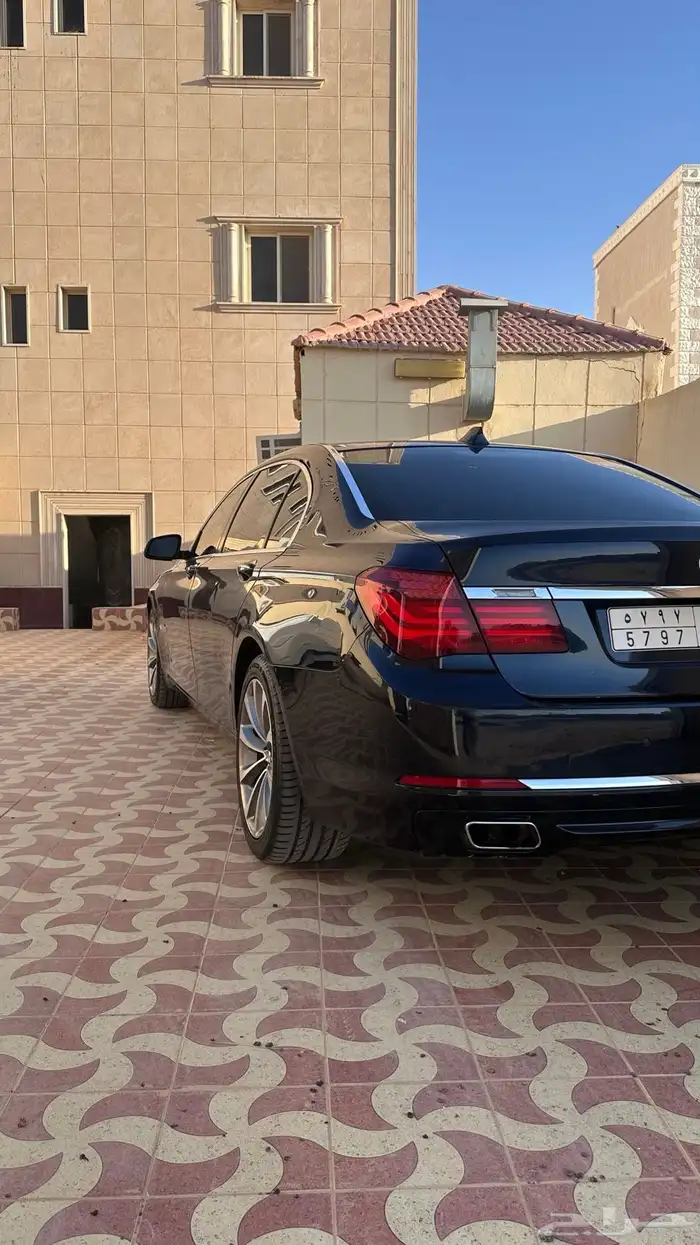 بي ام دبليو LI 730 2015 4