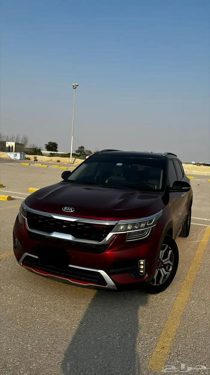 للبيع كيا سيلتوس فئة GL Line وكالة. 4