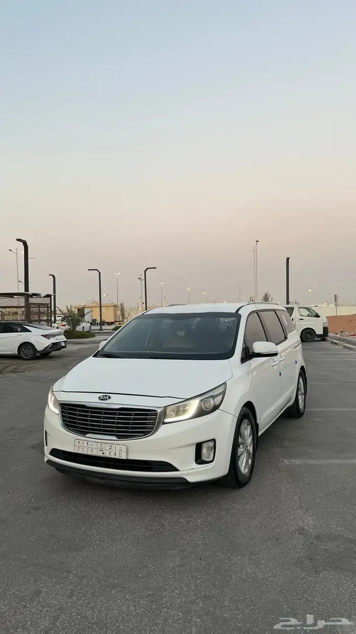 كيا كرنفال 2016 0