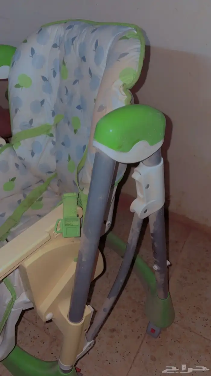 عندي كرسي حق طعام من 8 شهور لين سنتين استخدام نظيف 3