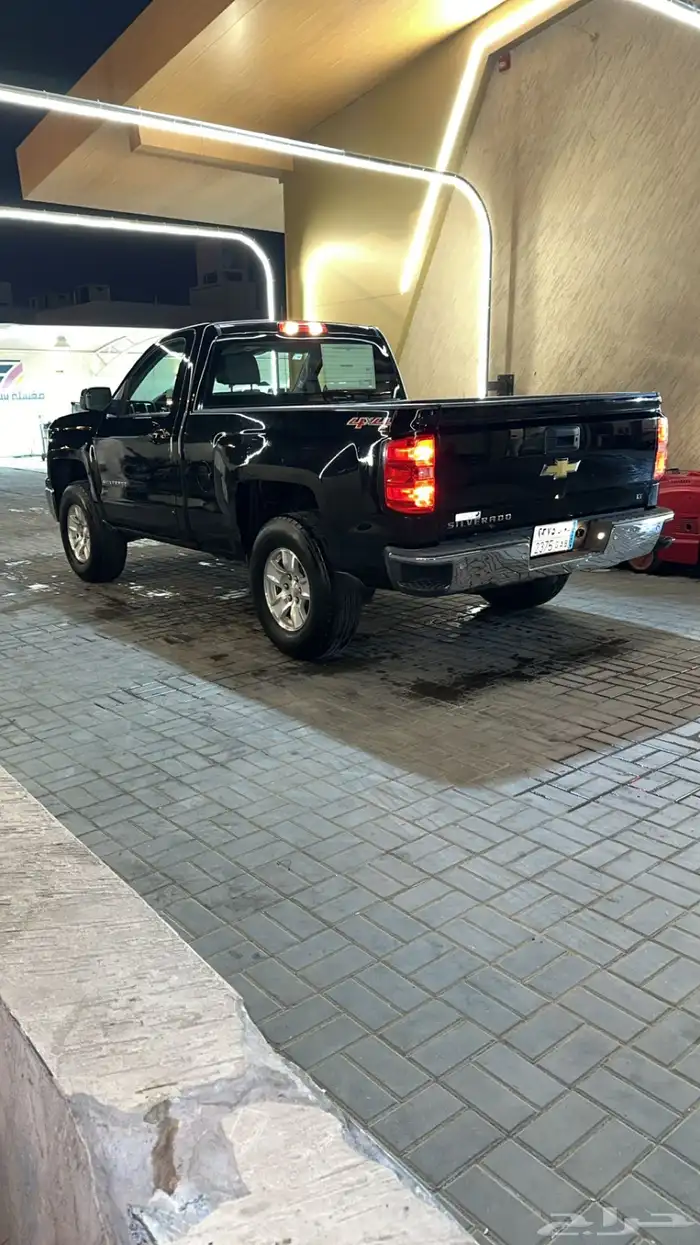 سلفرادو 2015 اسود 1