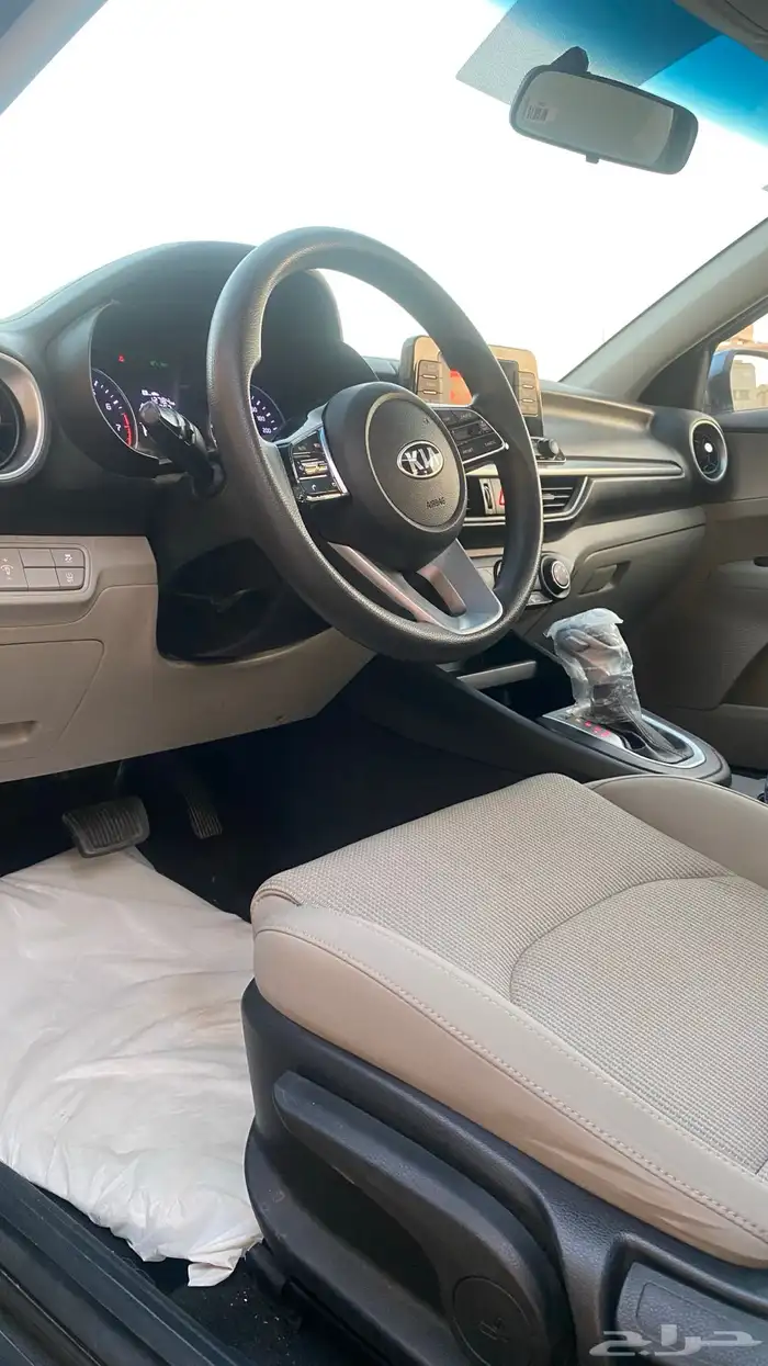 كيا سيراتو 2021 فل كامل نظيف للبيع 8