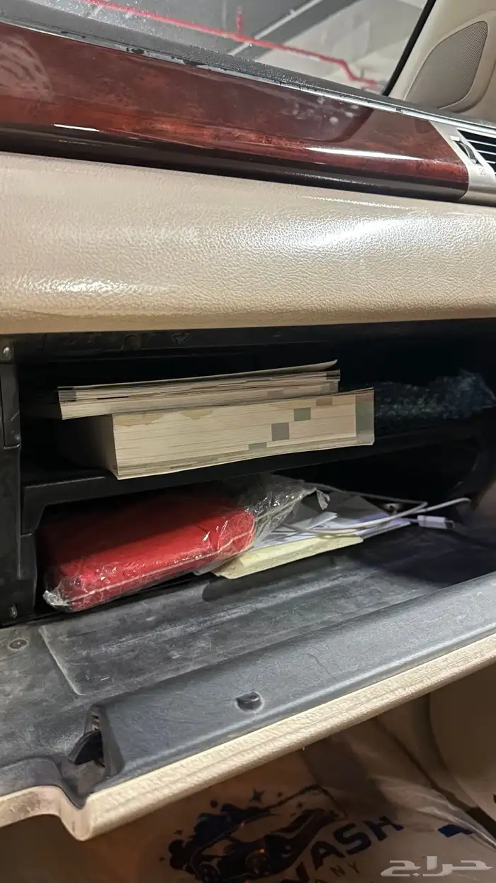 للبيع جيب لكزس فل كامل بريمي 2014 22