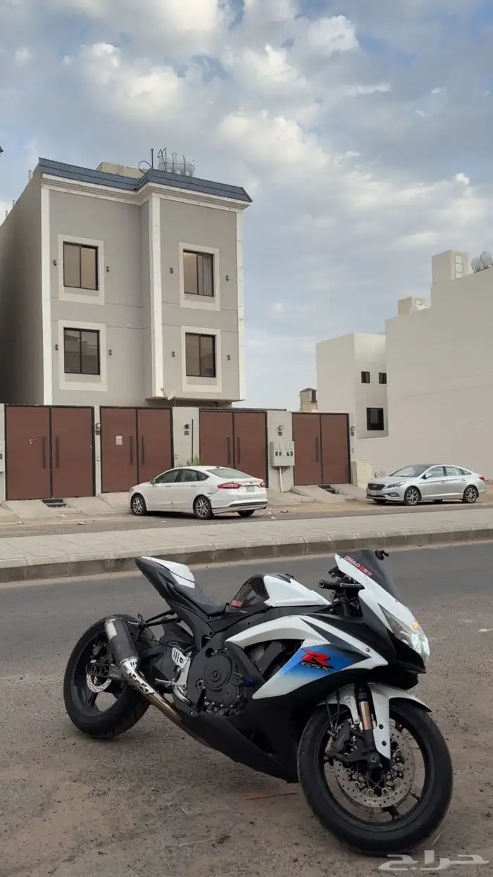 دباب سوزوكي ريس 600 2009 4