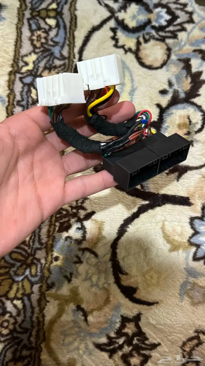 للبيع مسجل الانترا 2020وقطعه تحويل ابل كار بلاي وفرار مكيف 9