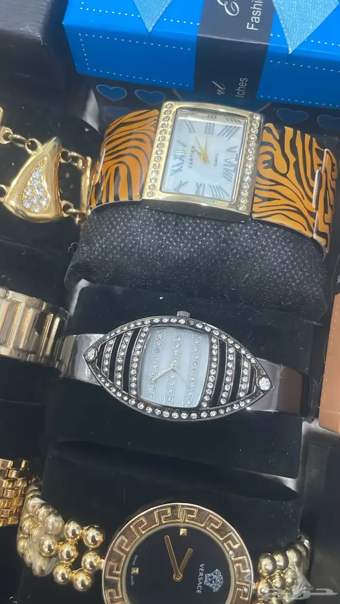 للبيع اساعه الواحده 100ريال ساعات فخمه وماركات فخمه 4