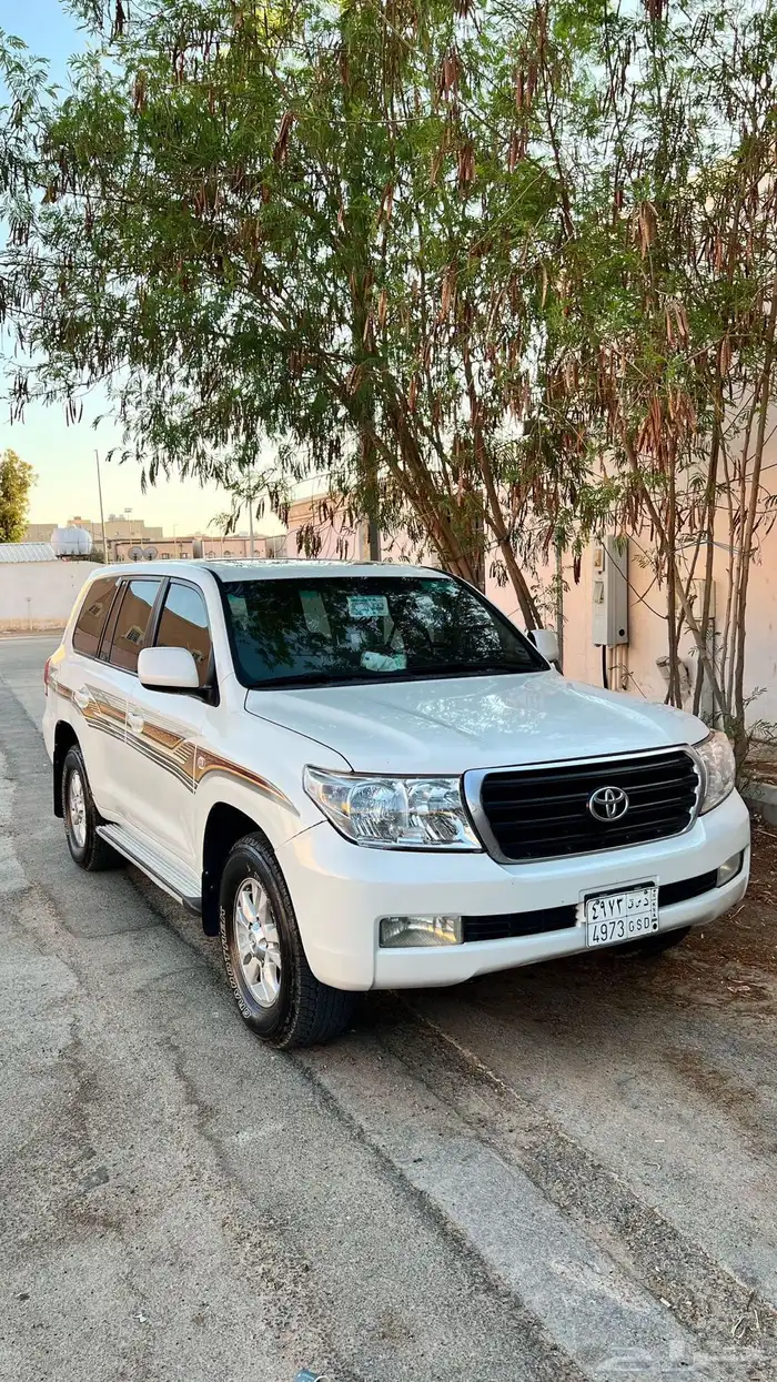 لاندكروزر فل كامل خليجي 2009 1