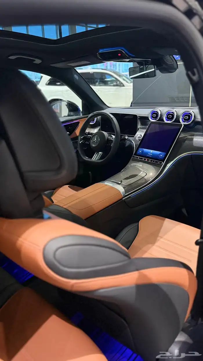 مرسيدس بنز Glc 300 2025 3