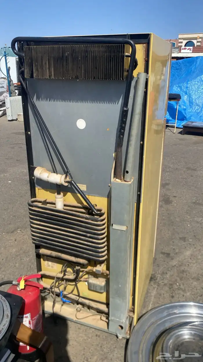 ثلاجة غاز وكهرباء سانيو ياباني للبيع 0