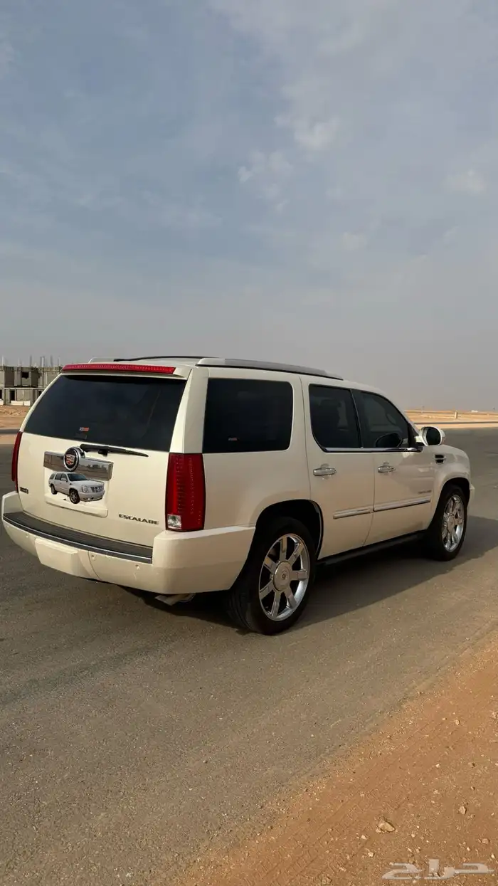 للبيع اسكاليد 2013 3