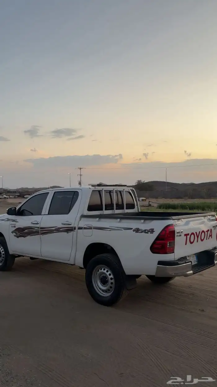 هايلكس 2023 ديزل دبل سلق ممشى 143 الف 0