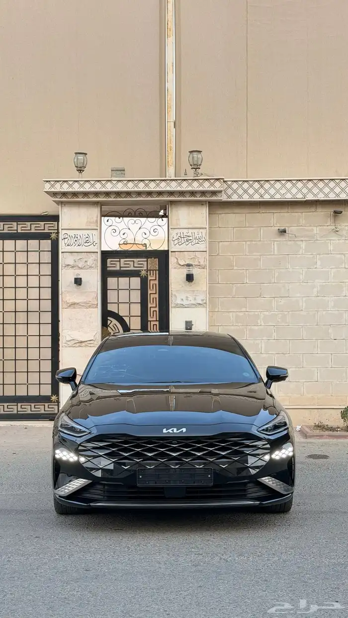 كيا K8 2022 ( بنزين ) فل كامل بنوراما بحالة الوكالة 2