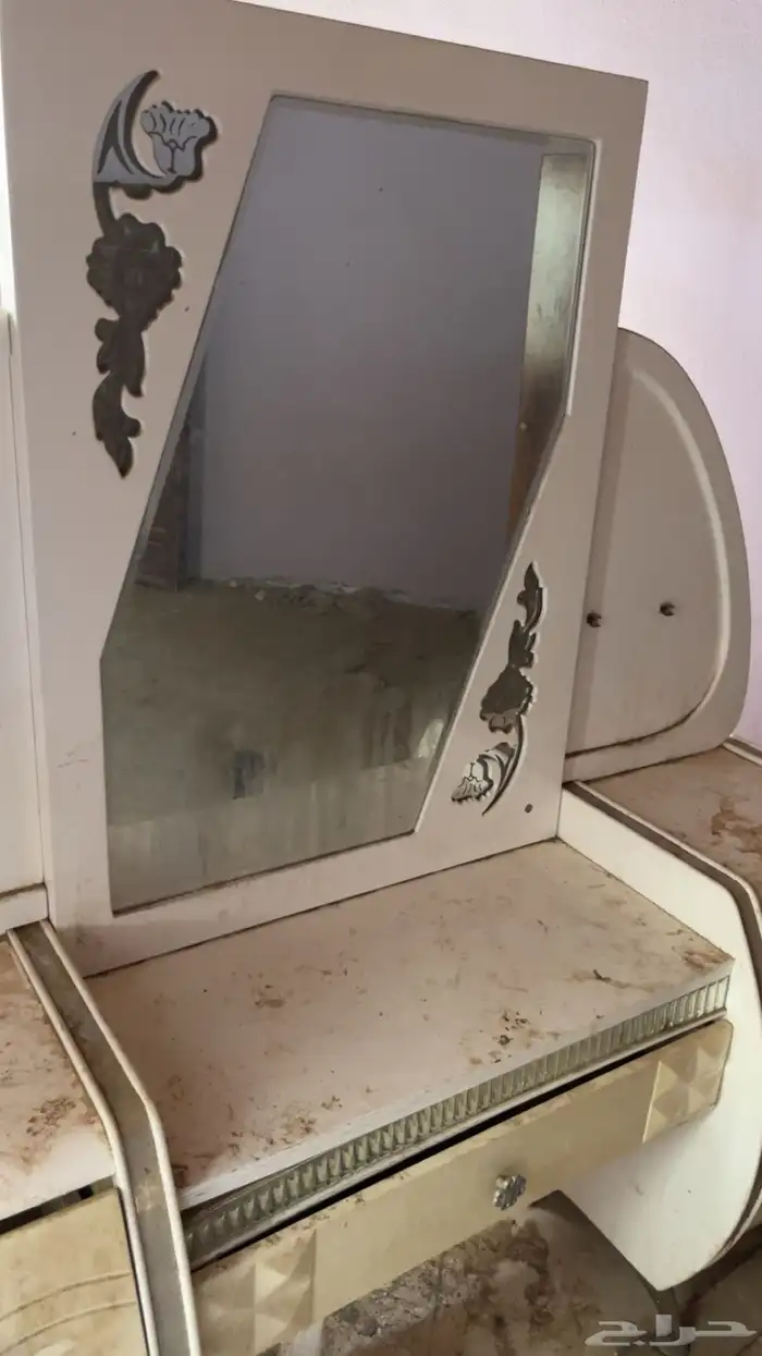 دولاب وتسريحه 3