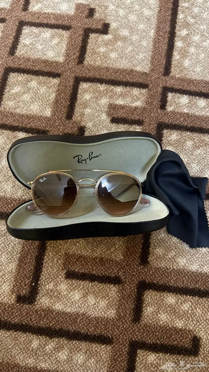 نظارة شمسيه رايبان 0