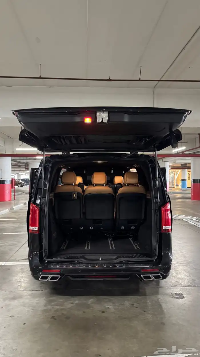 مرسيدس V class 2023 7