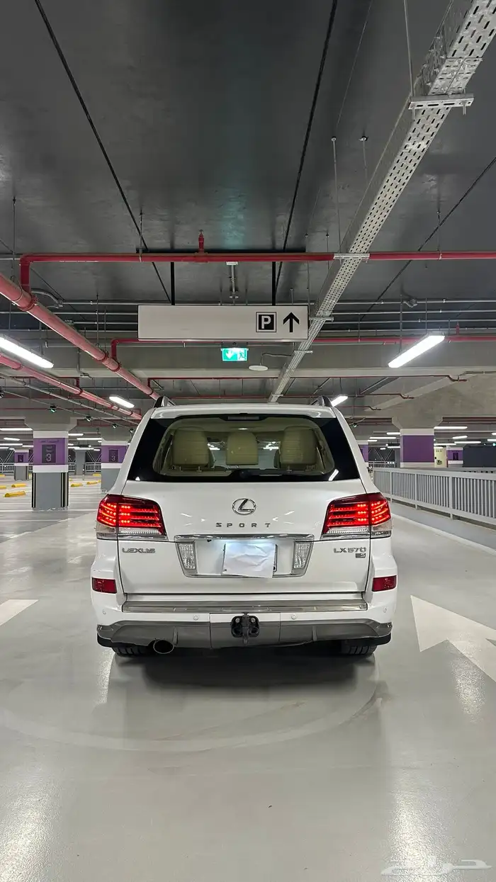 للبيع جيب لكزس فل كامل بريمي 2014 11