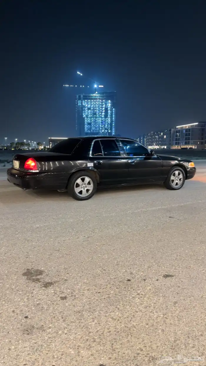 فورد فكتوريا 2006 للبيع 2