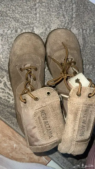 بسطار عسكري مقاس 42 index